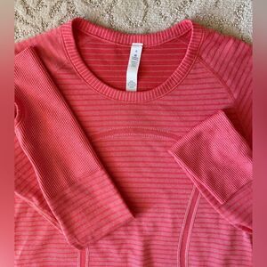 Lululemon Athleta Women's Size 6 Long Sleeve Orange Striped Active Running Yoga.